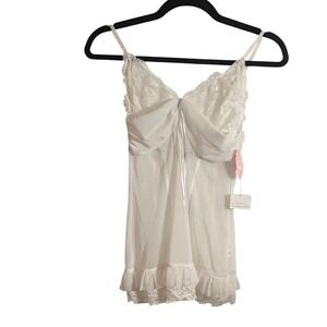 Amourette White Lace Trimmed Babydoll Chemise Lingerie Nightie -‎ Small